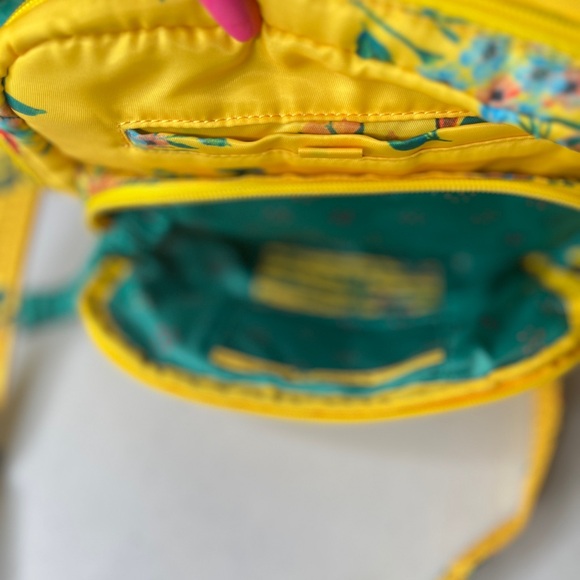 Lug Ranger Yellow Crossbody Bag - Picture 14 of 16